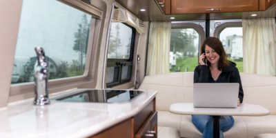 RV Work-Life Balance How to Take Your Office On the Go for Your Next Trip 2000-cm